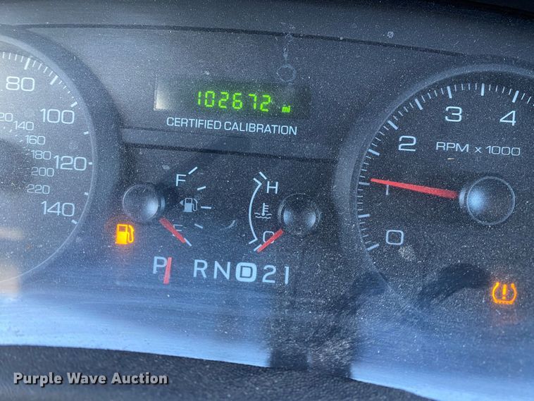 image for item EG0468 2011 Ford Crown Victoria Police Interceptor 