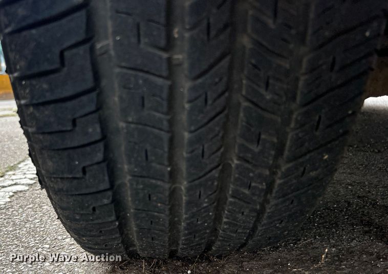 image for item EG0468 2011 Ford Crown Victoria Police Interceptor 