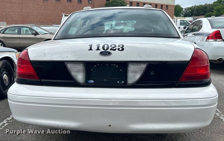 image for item EG0469 2011 Ford Crown Victoria Poilce Interceptor 