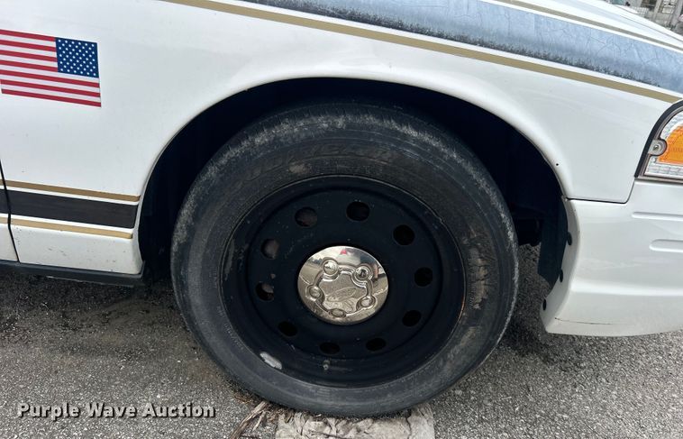 image for item EG0469 2011 Ford Crown Victoria Poilce Interceptor 