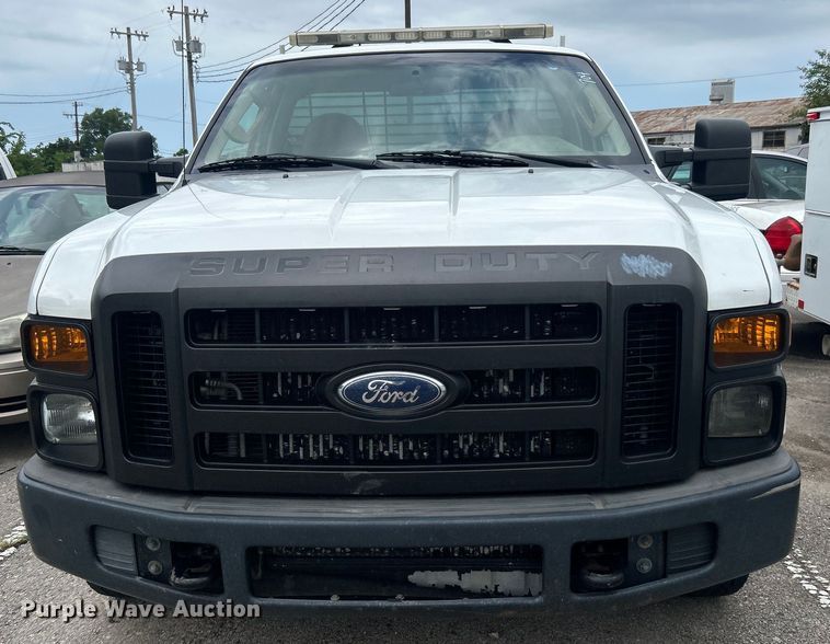 image for item EG0470 2010 Ford F250 Super Duty pickup truck