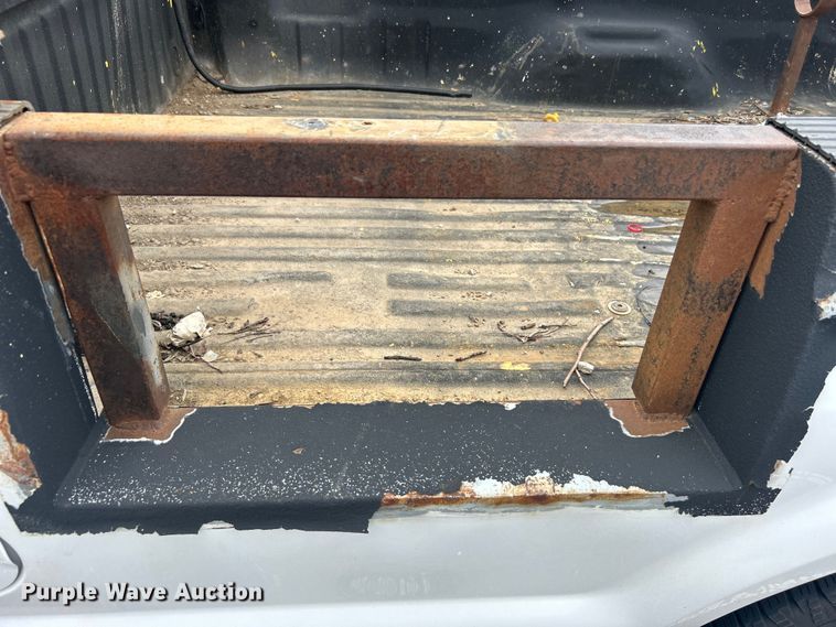 image for item EG0470 2010 Ford F250 Super Duty pickup truck