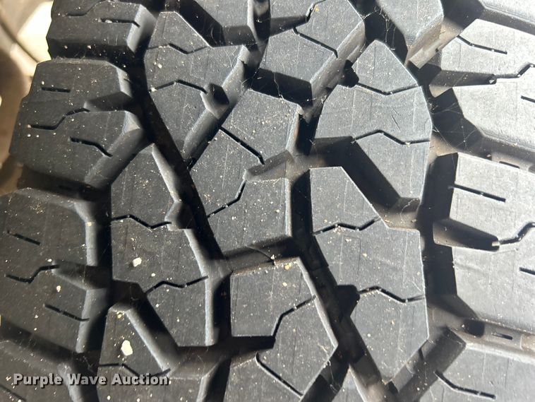 image for item EG0470 2010 Ford F250 Super Duty pickup truck