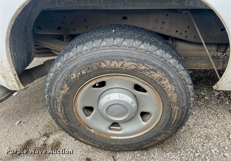 image for item EG0470 2010 Ford F250 Super Duty pickup truck