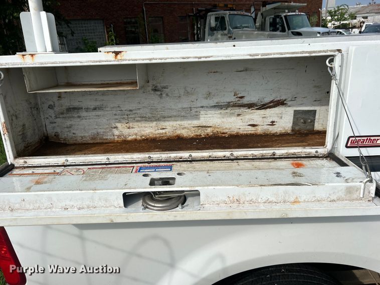 image for item EG0472 2010 Ford F250 Super Duty SuperCab pickup truck