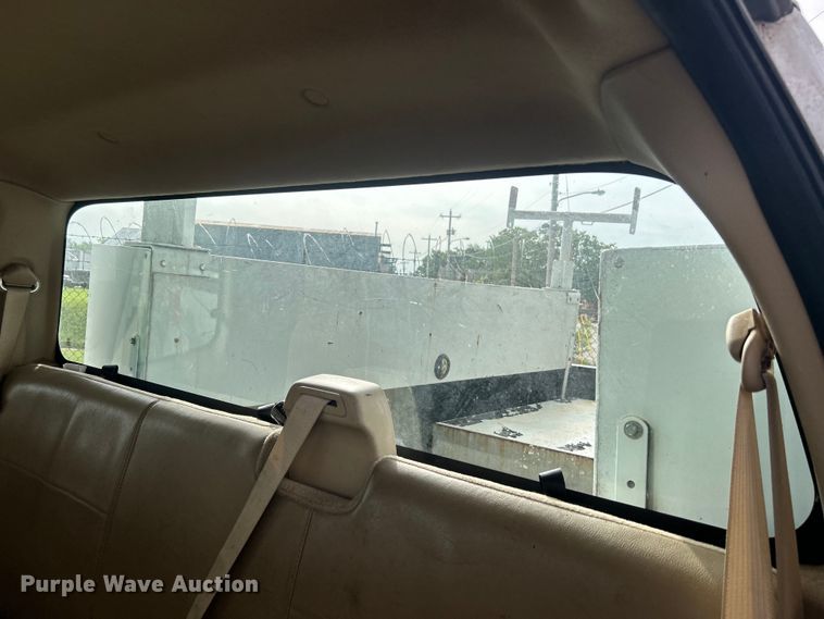 image for item EG0472 2010 Ford F250 Super Duty SuperCab pickup truck