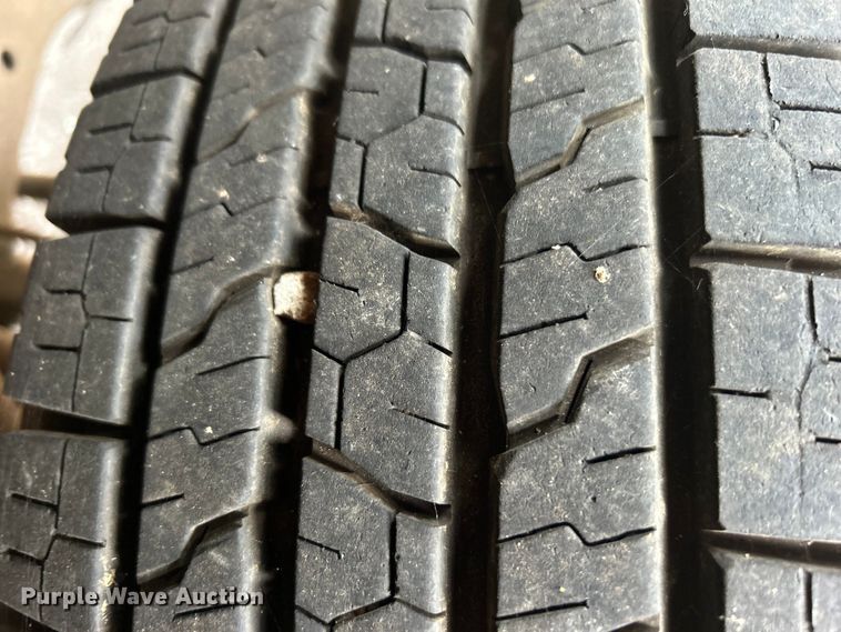 image for item EG0472 2010 Ford F250 Super Duty SuperCab pickup truck