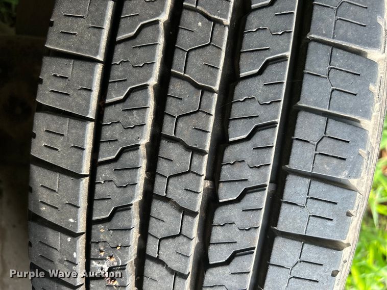 image for item EG0472 2010 Ford F250 Super Duty SuperCab pickup truck