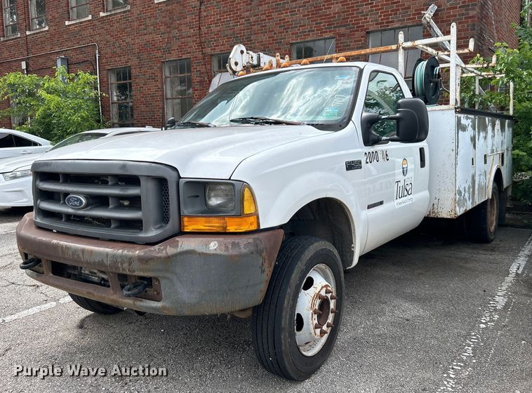 image for item EG0474 2000 Ford F450 Super Duty utility / service truck