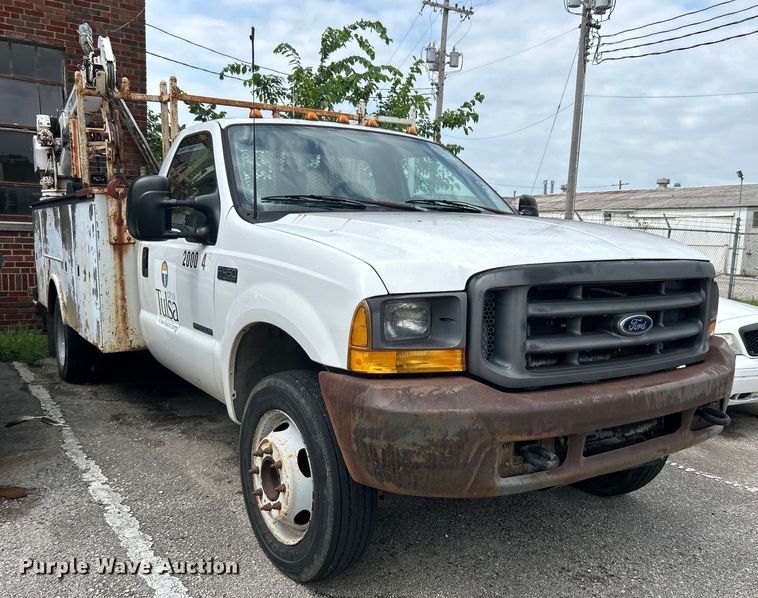 image for item EG0474 2000 Ford F450 Super Duty utility / service truck