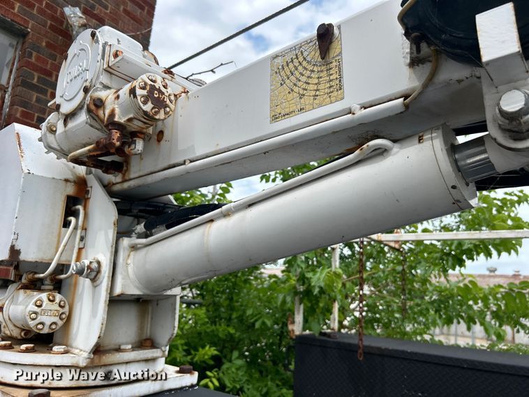 image for item EG0474 2000 Ford F450 Super Duty utility / service truck