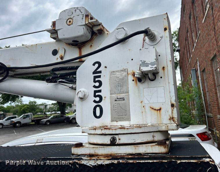 image for item EG0474 2000 Ford F450 Super Duty utility / service truck