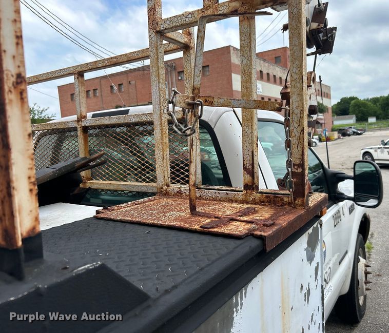 image for item EG0474 2000 Ford F450 Super Duty utility / service truck