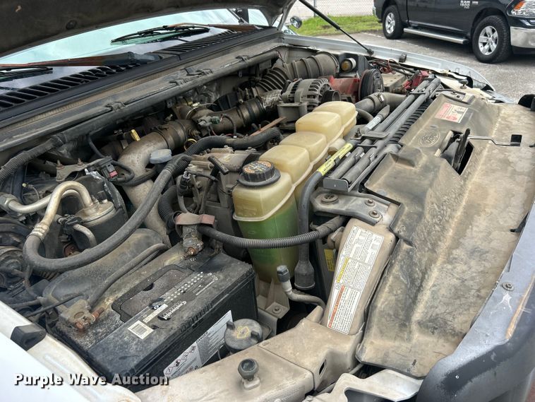 image for item EG0474 2000 Ford F450 Super Duty utility / service truck