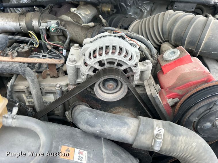 image for item EG0474 2000 Ford F450 Super Duty utility / service truck