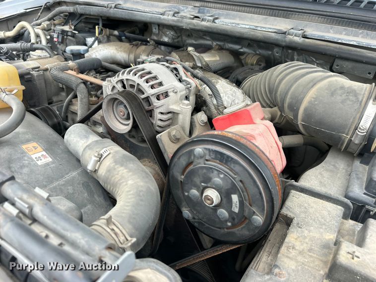 image for item EG0474 2000 Ford F450 Super Duty utility / service truck