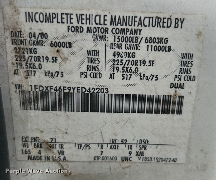 image for item EG0474 2000 Ford F450 Super Duty utility / service truck