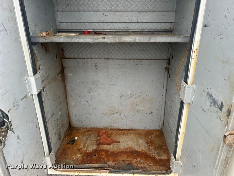 image for item EG0475 2008 International 4400 utility / service truck