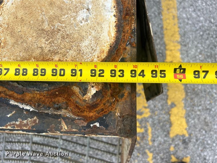 image for item EG0475 2008 International 4400 utility / service truck