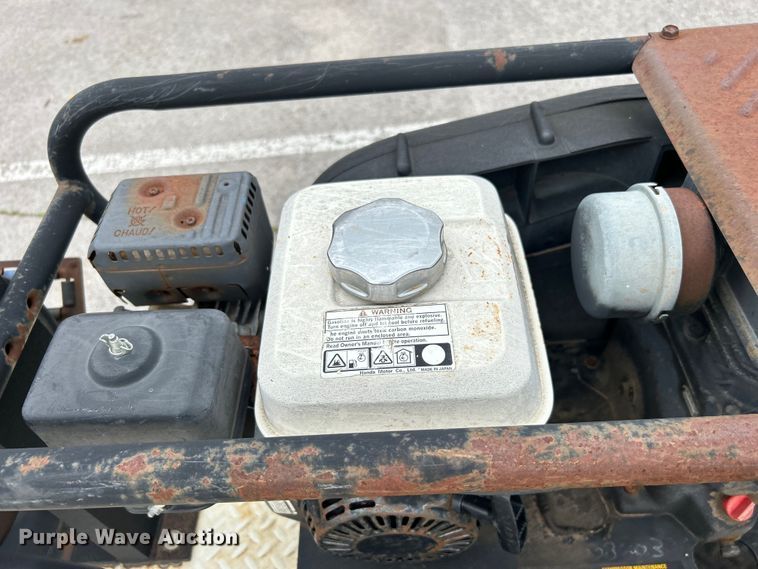 image for item EG0475 2008 International 4400 utility / service truck