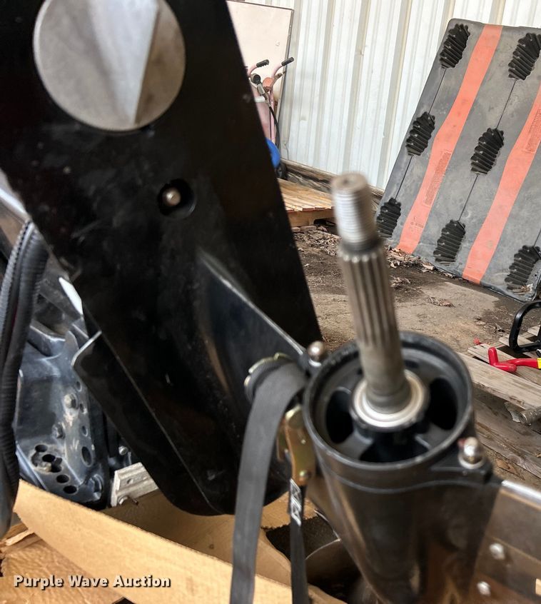 image for item EG0483 1999 Mercury Marine Marine1 outboard engine