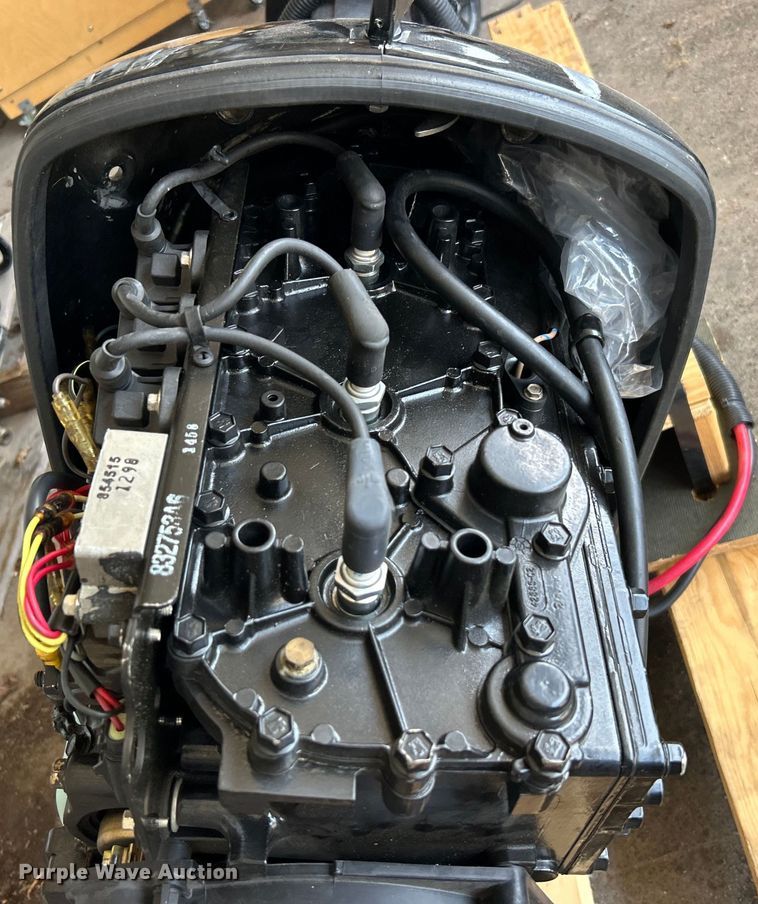 image for item EG0483 1999 Mercury Marine Marine1 outboard engine