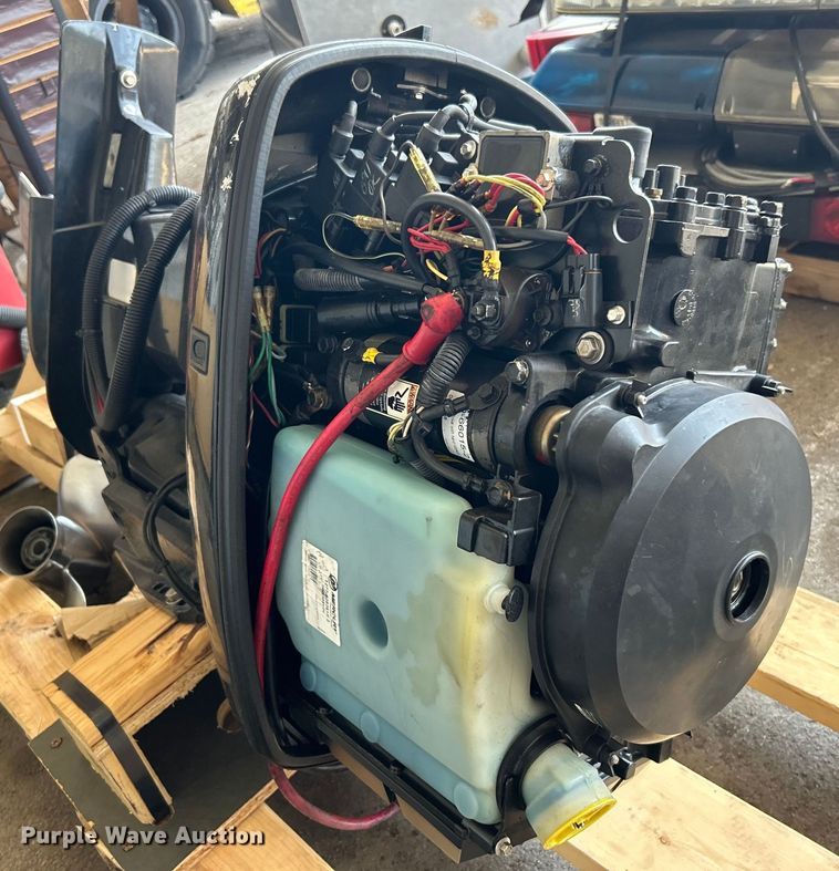 image for item EG0483 1999 Mercury Marine Marine1 outboard engine