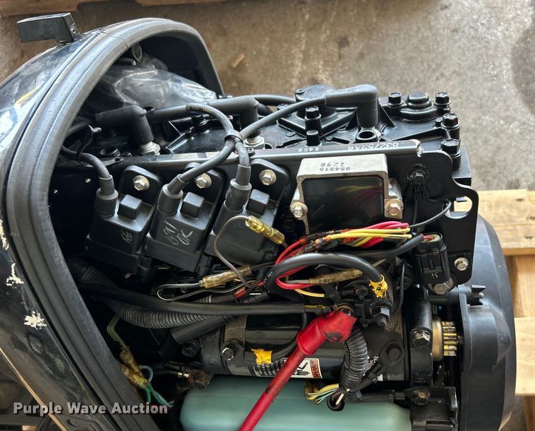 image for item EG0483 1999 Mercury Marine Marine1 outboard engine