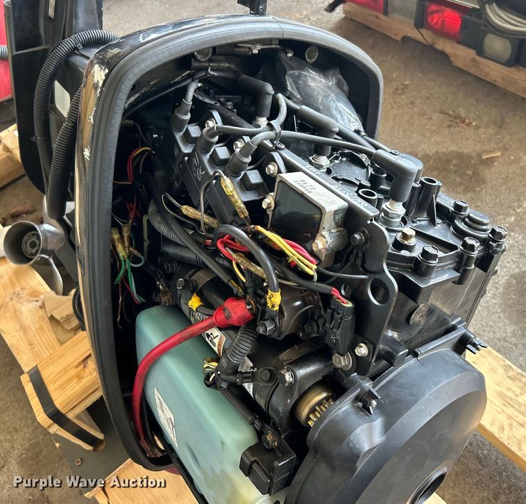 image for item EG0483 1999 Mercury Marine Marine1 outboard engine