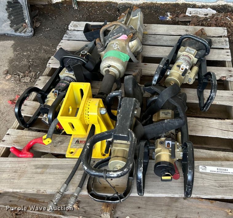 image for item EG0484 (5) American Genesis rescue tools