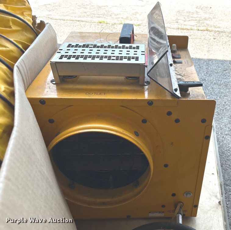 image for item EG0487 Pelsue 1690D heater