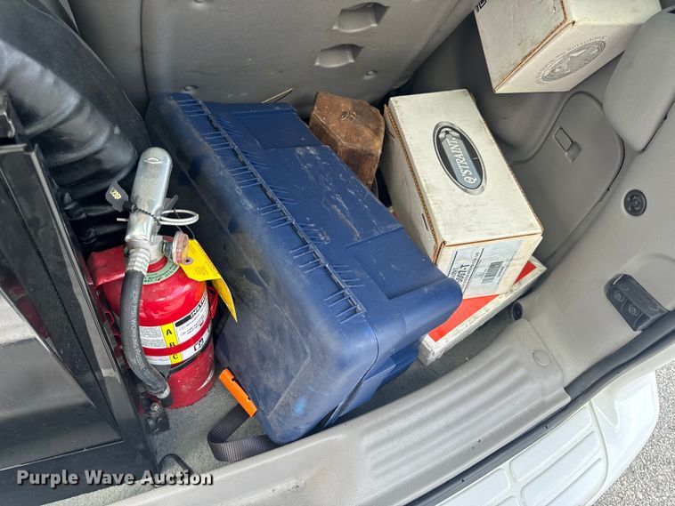 image for item EH6773 2005 El Dorado National handicap accessible van