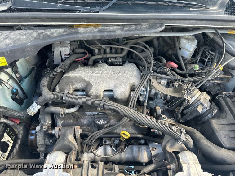 image for item EH6773 2005 El Dorado National handicap accessible van