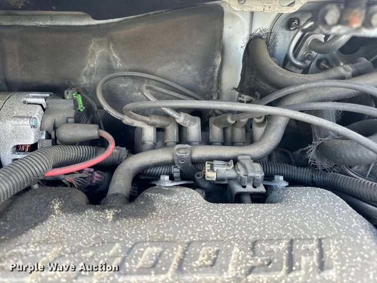 image for item EH6773 2005 El Dorado National handicap accessible van