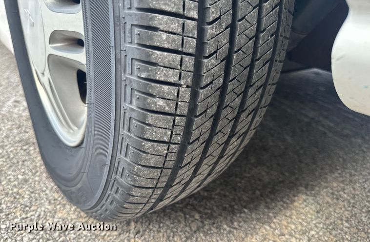 image for item EH6773 2005 El Dorado National handicap accessible van