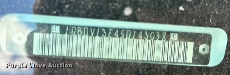 image for item EH6773 2005 El Dorado National handicap accessible van