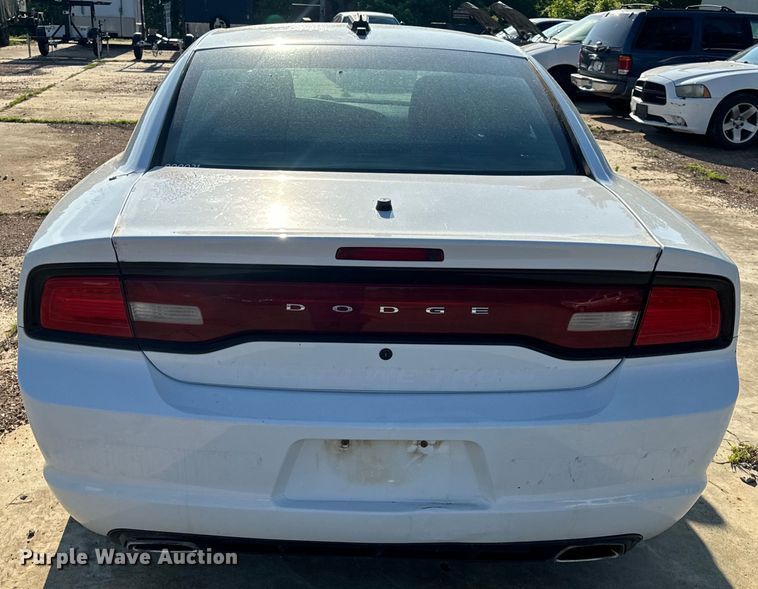 image for item EH6824 2013 Dodge  Charger Police 