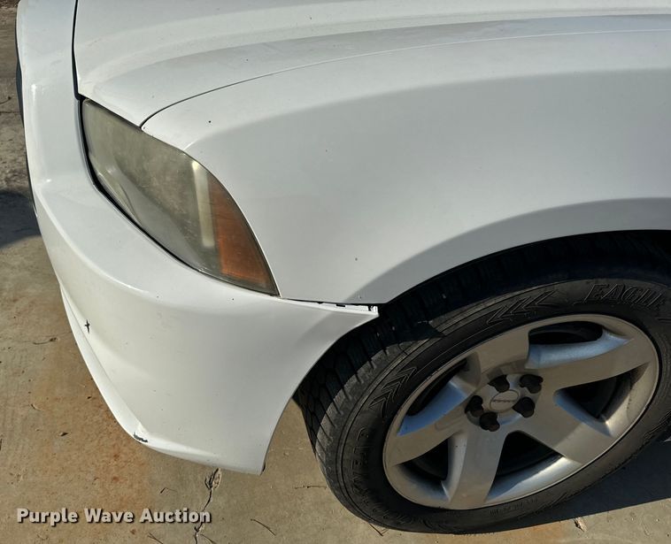 image for item EH6824 2013 Dodge  Charger Police 