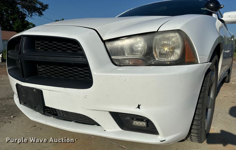 image for item EH6824 2013 Dodge  Charger Police 