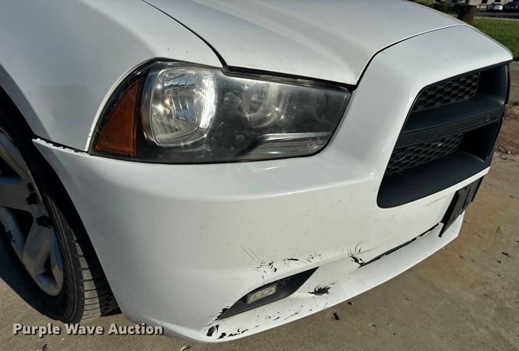 image for item EH6824 2013 Dodge  Charger Police 