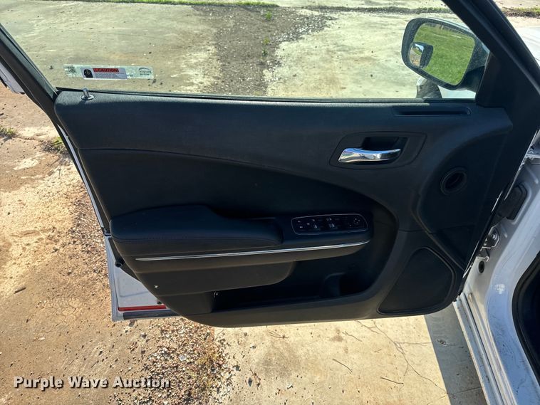 image for item EH6824 2013 Dodge  Charger Police 