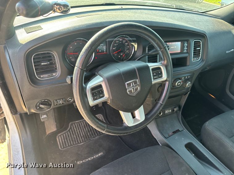 image for item EH6824 2013 Dodge  Charger Police 