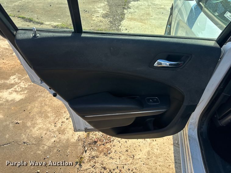 image for item EH6824 2013 Dodge  Charger Police 