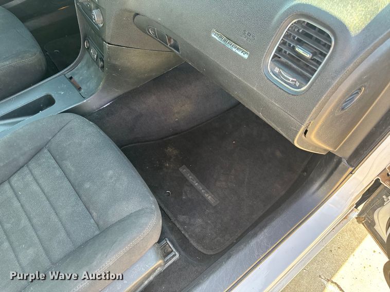 image for item EH6824 2013 Dodge  Charger Police 