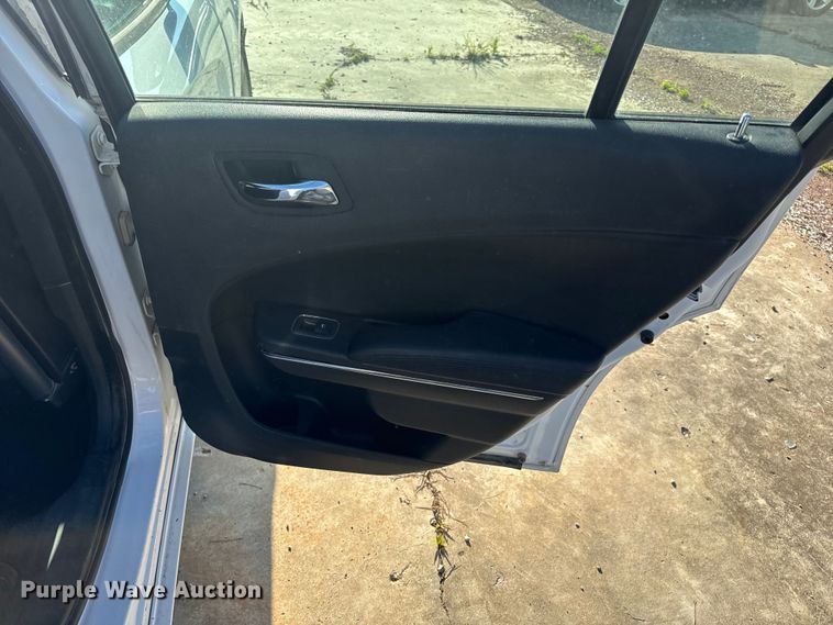 image for item EH6824 2013 Dodge  Charger Police 