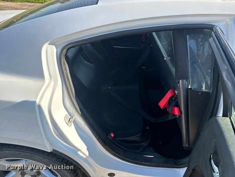 image for item EH6824 2013 Dodge  Charger Police 