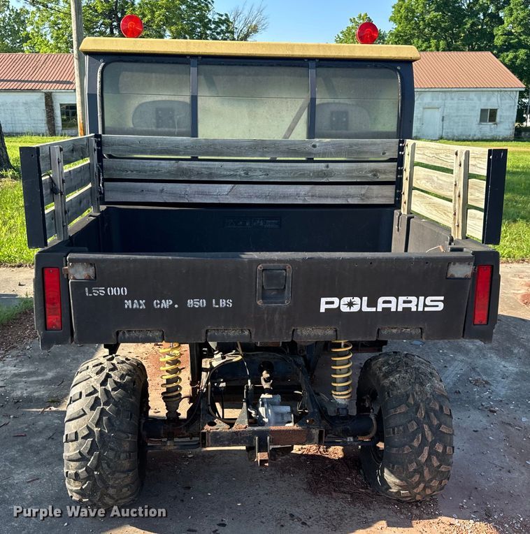 image for item EH6825 2002 Polaris Professional Series utility vehicle