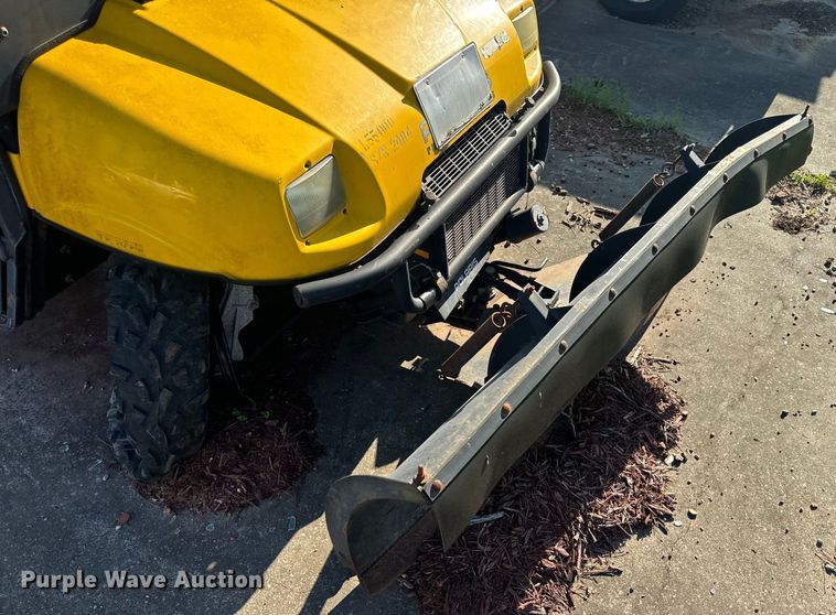 image for item EH6825 2002 Polaris Professional Series utility vehicle