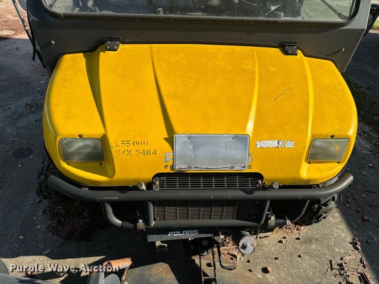 image for item EH6825 2002 Polaris Professional Series utility vehicle