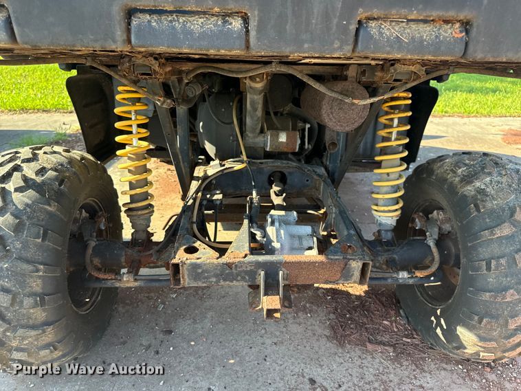 image for item EH6825 2002 Polaris Professional Series utility vehicle